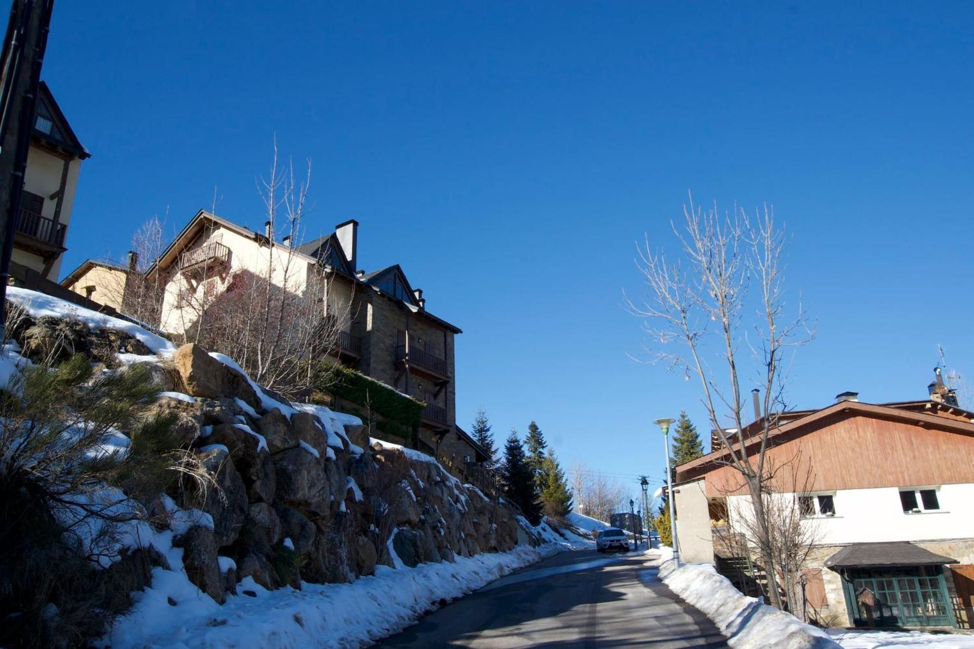 Apartament Font Dels Recons La Molina  Buitenkant foto